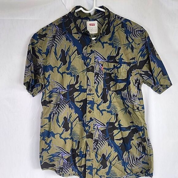 Levi's Other - Levi's Green Floral Printed Men's Button Up Short Sleeve Shirt Size M C18